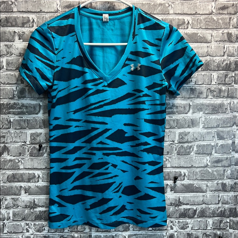 Under Armour Women's teal‎ V-Neck Top